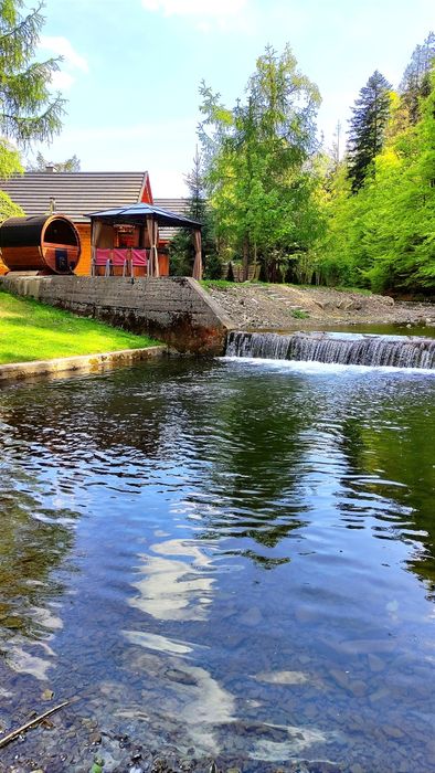 Domek Nad samą rzeką  Sauna jacuzzi 8os w górach noclegi Brenna,Ustron