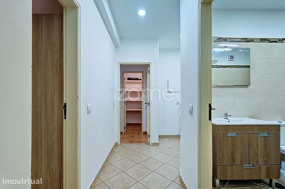 Apartamento T4 renovado, em Braciais, Patacão, Faro