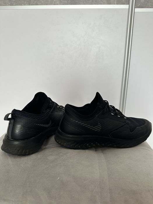 Кросівки чоловічі Nike