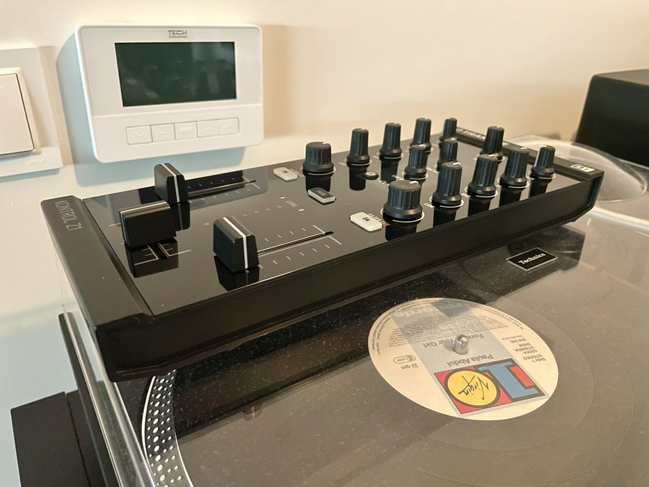 Traktor Kontrol Z1