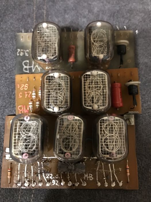 Радіолампи індикаторні ИН-12А