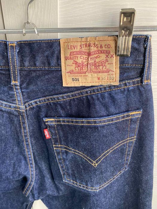 Фірмові джинси levis