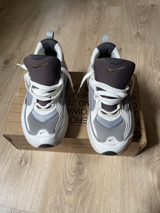 Жіночі оригінальні кросівки nike air max bliss nn оригінал