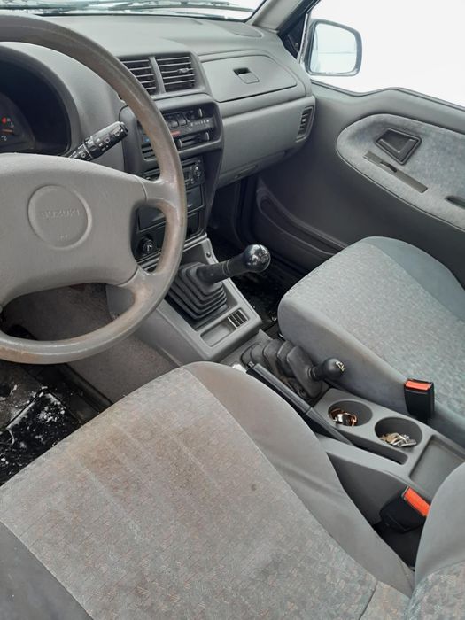 Suzuki vitara 2001r 4x4