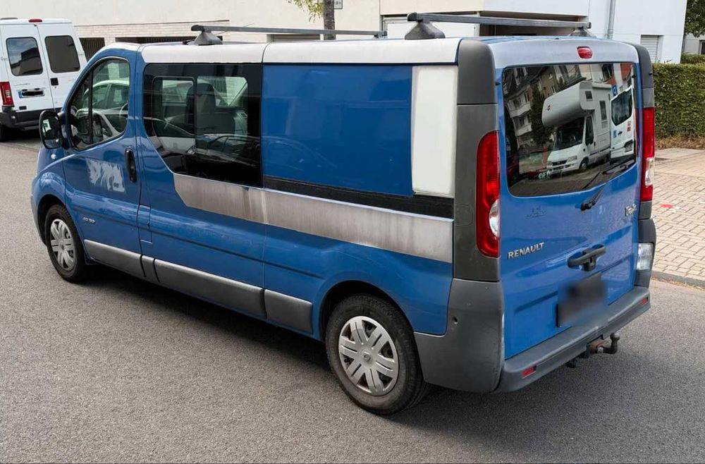 Renault Trafic 2.5 dCi Mixto 5 місць 2009р. НЕРOЗМИТНЕНИЙ