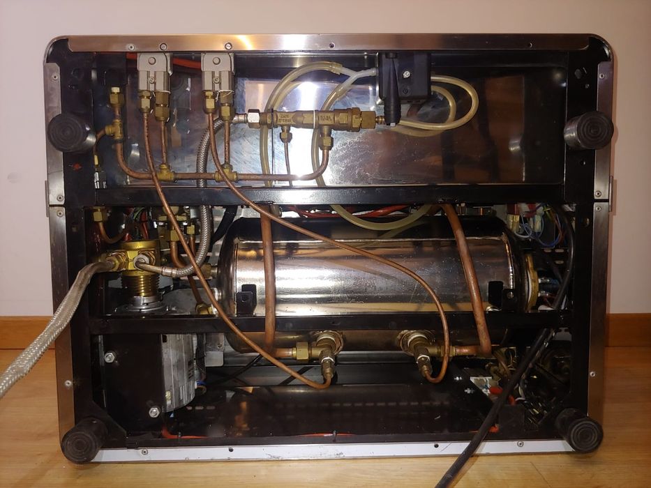 Maquina de café industrial VFA expres Novo em folha troca por telefone