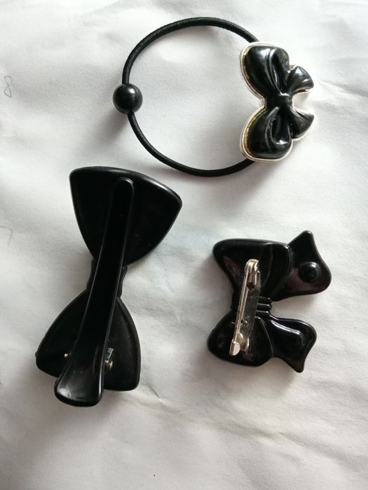 Ganchos / Elástico / Pin / Broche pretos