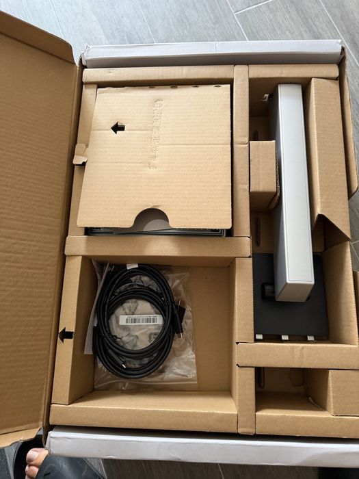 Monitor HP M24 - com webcam