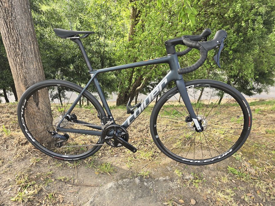 Bicicleta com 105 12x2v L nova. Carbono