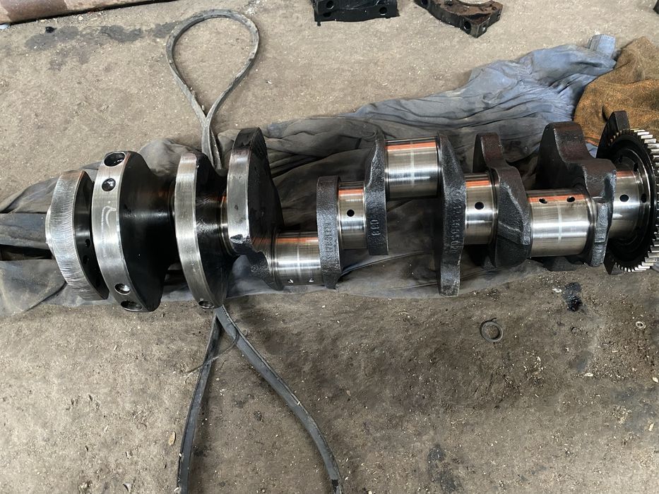 Продам колінвал камаз