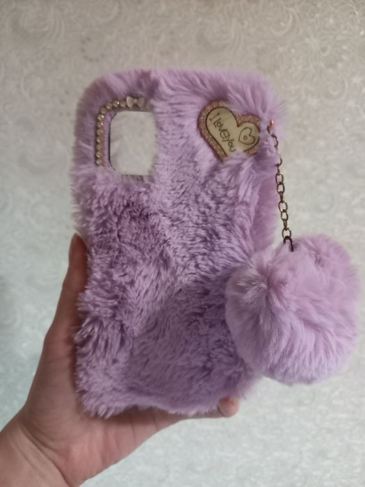 Пушистый чехол на айфон 11. Чехол.цвет лаванды.мягкий пушистый