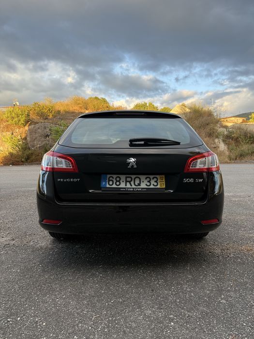 Peugeot 508 SW 2012