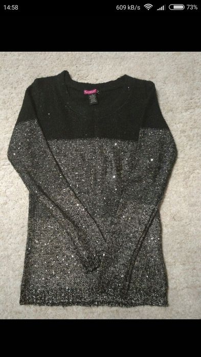 Elegancki sweterek