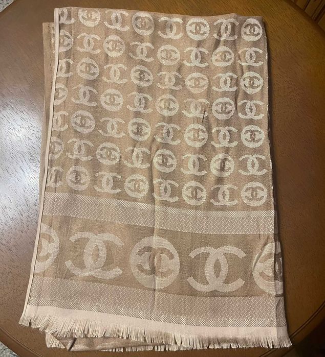 Szaliki grube chusty Louis Vuitton LV szal szalik chusta