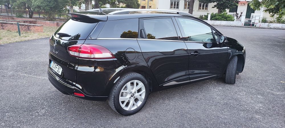 Renault Clio Sport Tourer Limited TCe 0.9