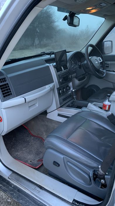 Jeep Cherokee Liberty 2.8crd