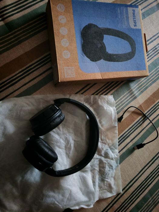 Vendo fones usado um pouco mais de uso e uso de acessórios de origem e