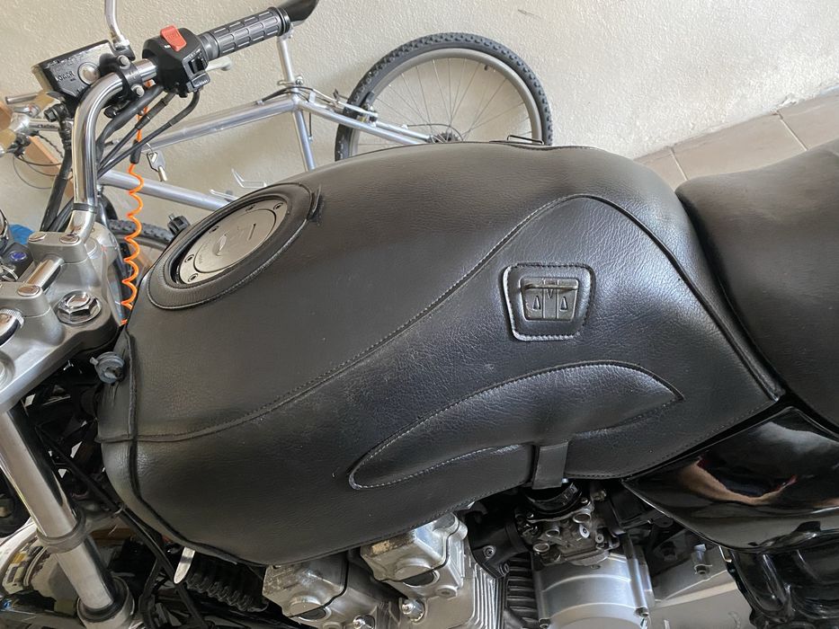 Honda  CB Seven Fifty