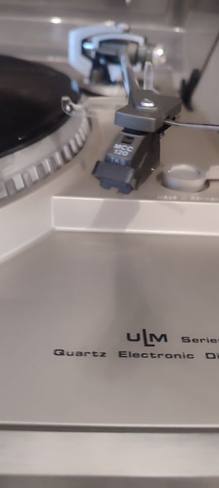 Dual CS 741Q w idealnym stanie po pełnym serwisie