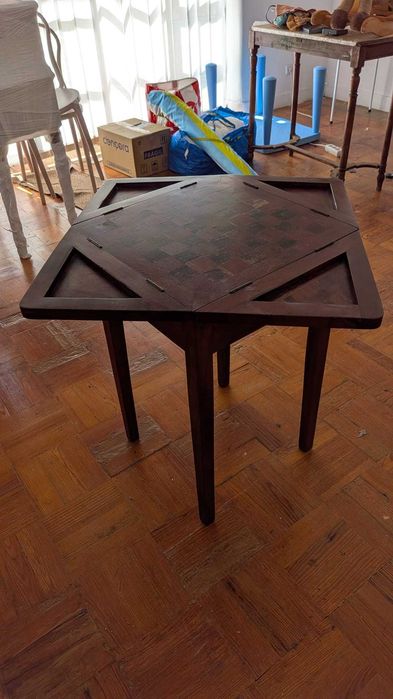 Mesa de Jogo Antiga Envelope c/ Tabuleiro Xadrez em Madeira