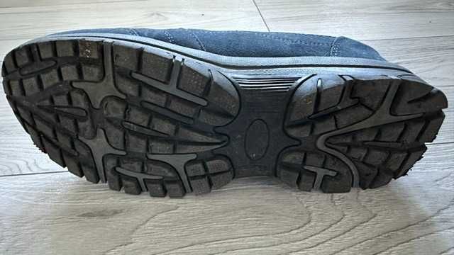 Męskie buty trekingowe - wsuwane. Antypoślizgowa podeszwa.
