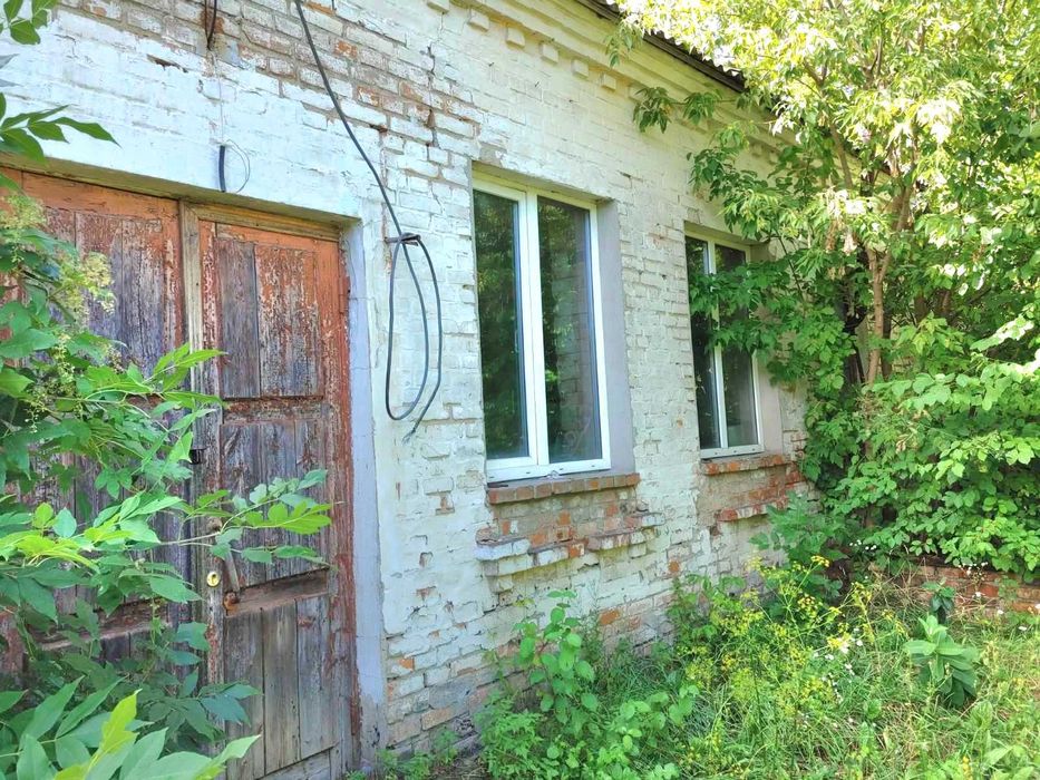 Продаж виробничо-комерційного приміщення в  (Багачеве).