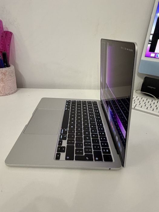 Macbook Air 13” M2 Silver 16/256gb Idealny Bateria 96%