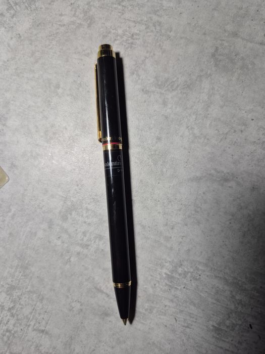 Ołówek valentino garavani