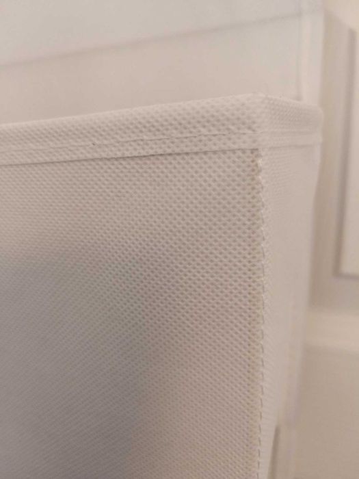 Wiszący organizer z kieszeniami przegródkami do przechowywania