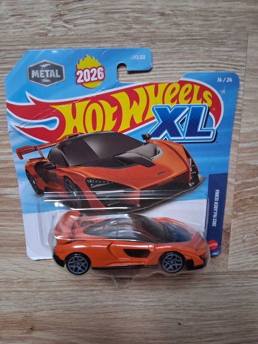 Hot Wheels XL mclaren senna