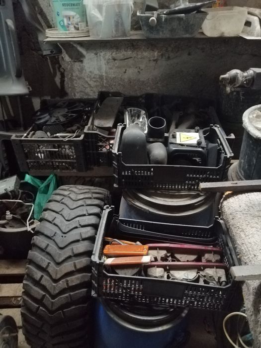 Nissan terrano 2 + Ford maverick