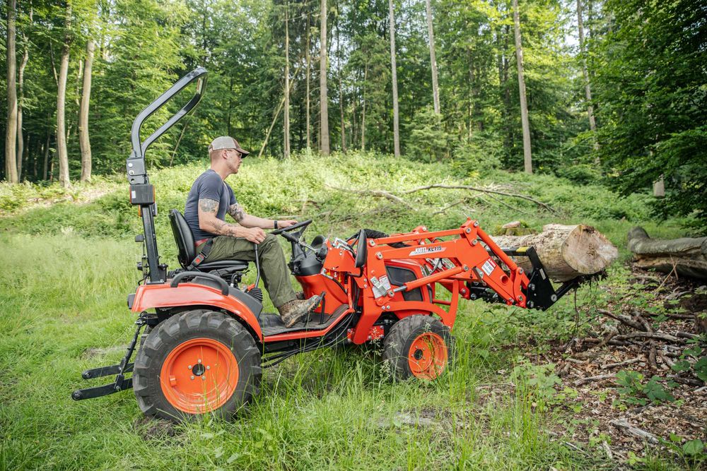 KIOTI CS 2520 H  Traktor komunalny 25 KM  ZULBiT Olsztyn