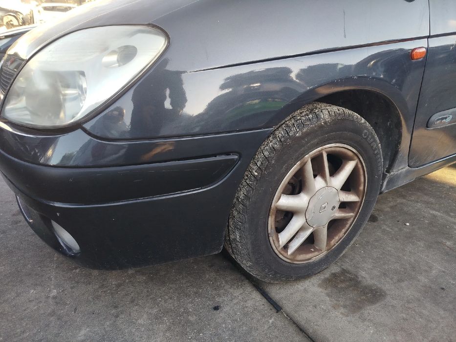 Pára-choques frente RENAULT Scénic I (JA0/1_)