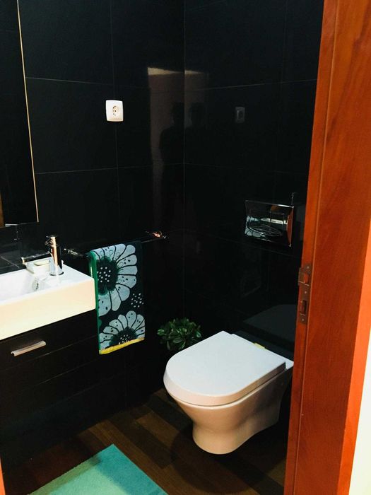 Arrendamento de apartamento T2 na Avenida Forte do Cão