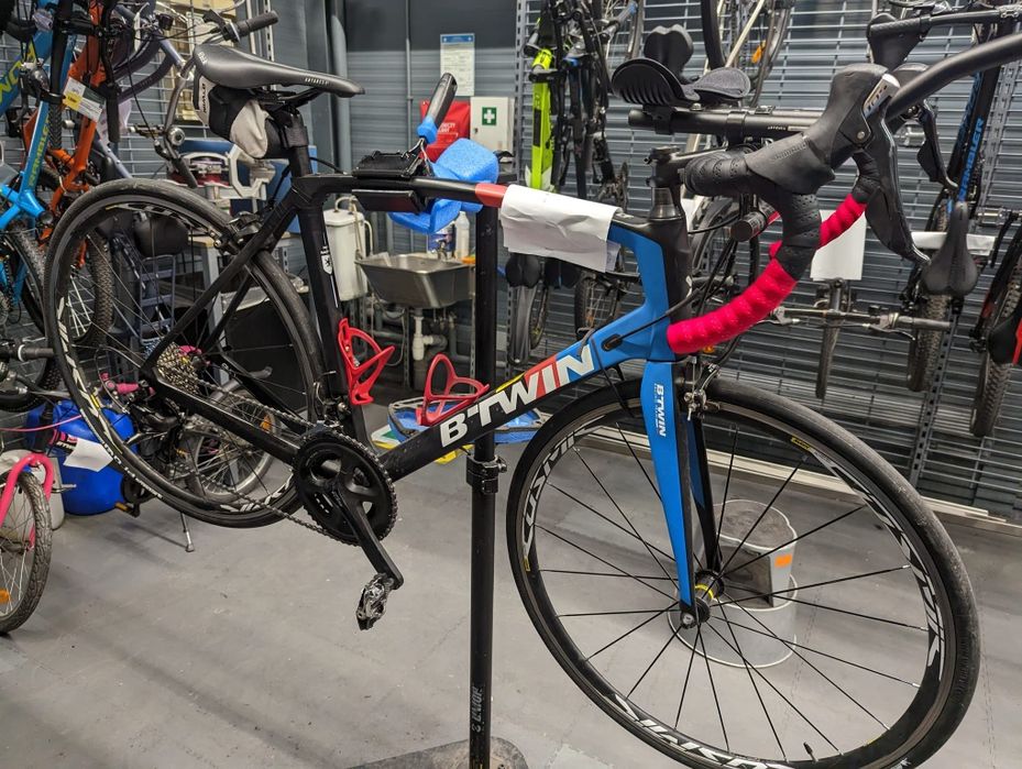 B'twin ultra 900 cf - rower szosowy, rama karbon r. L, Shimano 105 ...