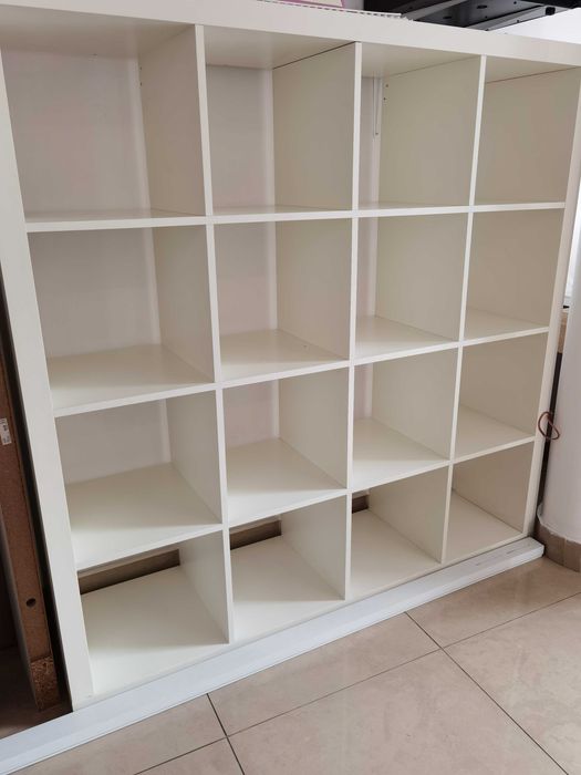 duży biały regał ikea
