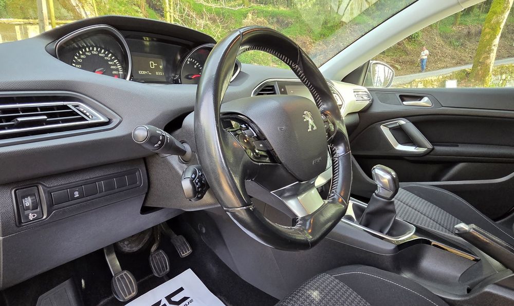 Peugeot 308 Sw Business Line 1.5BlueHDi