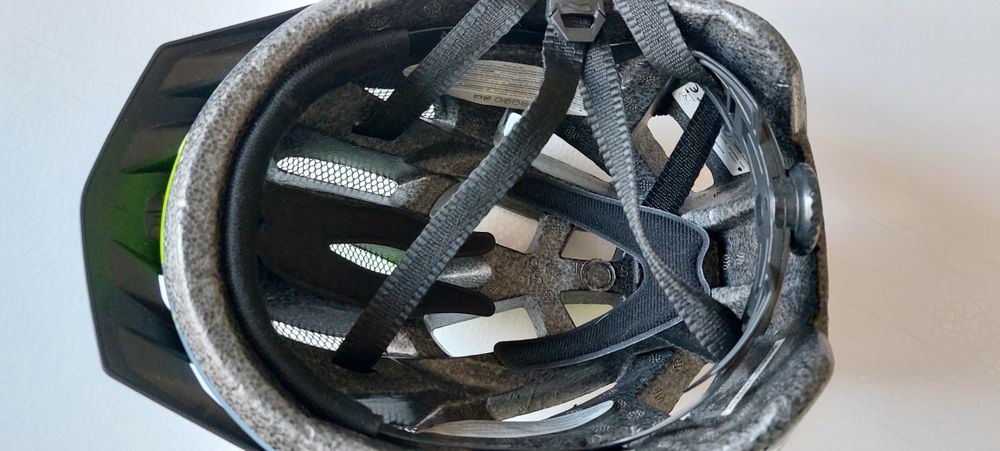 Kask rowerowy ultra lekki, przewiewny, super dziecięcy