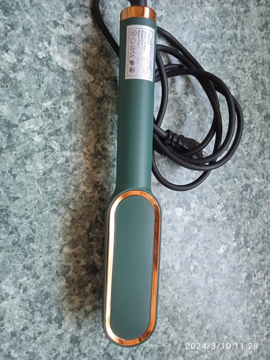 Випрамляч для волосся