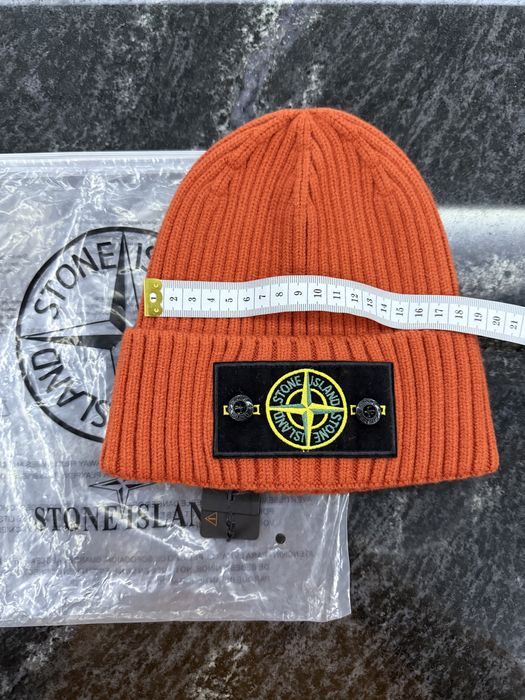 Шапка stone island
