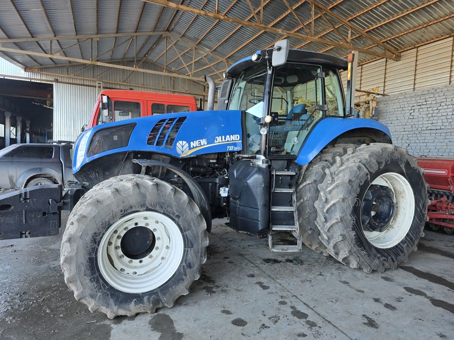Прожам трактор New Holland t8 390