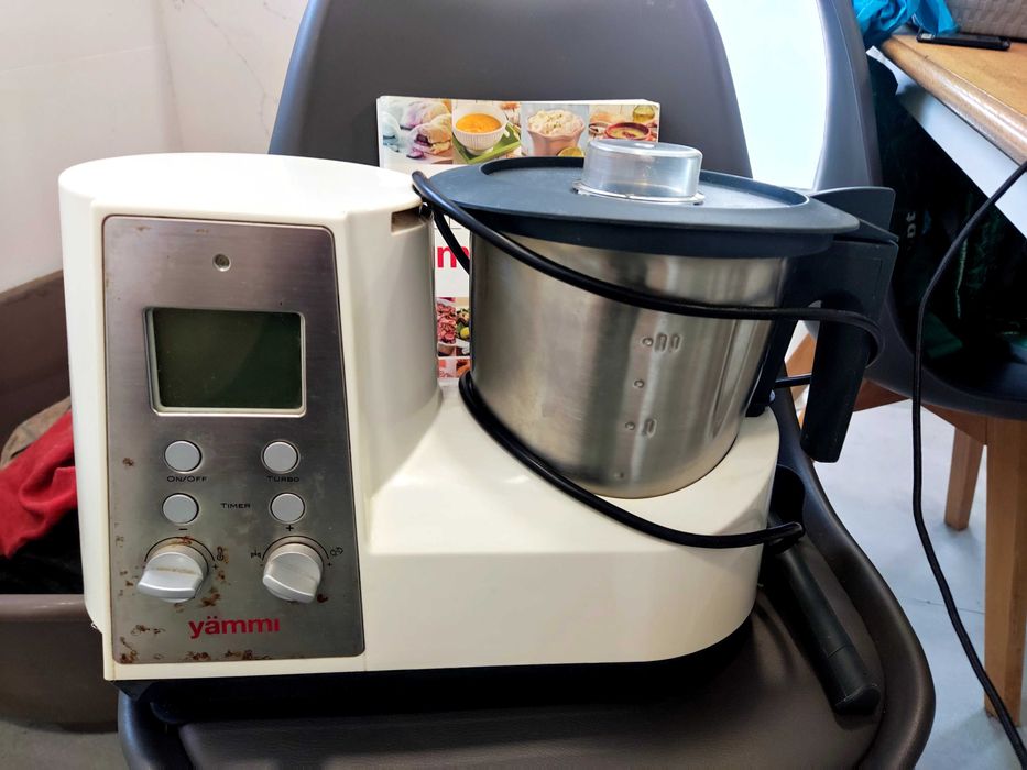 Máquina Robot cozinha Yummy