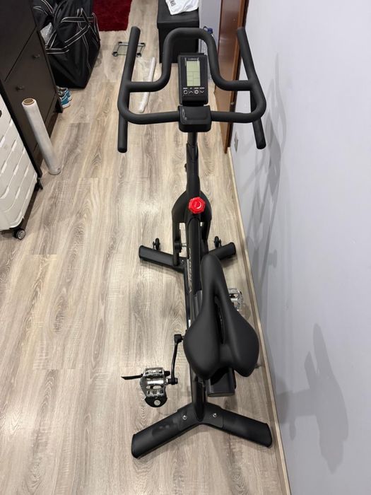 Bicicleta de treino nova