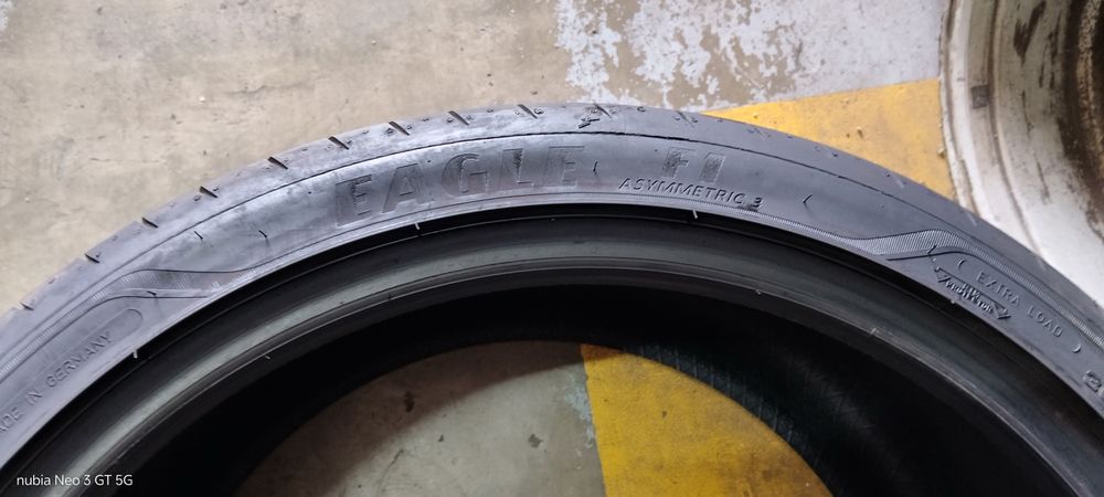 Pneus 305/30/21 goodyear semi novos