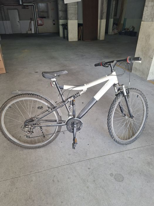 Bicicleta usada GRÁTIS