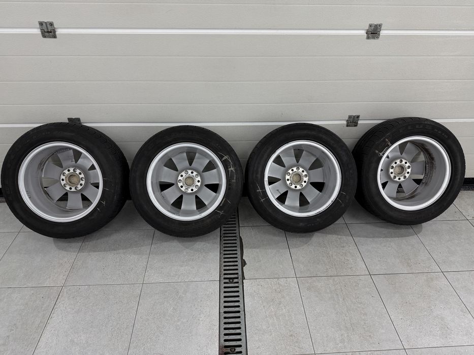 Koła z oponami zimowymi 225/55/R16 Audi