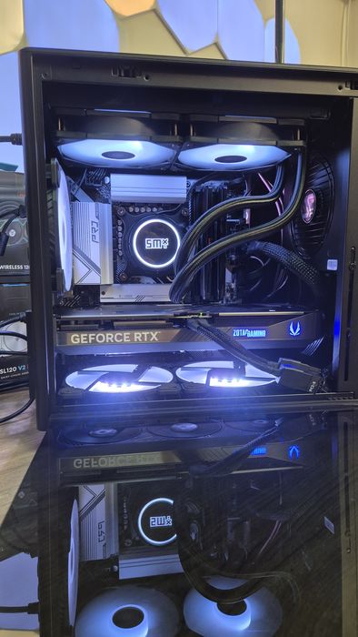 Gaming PC i5 14600K 32GB DDR5 RTX 5070 Windows 11 Pro