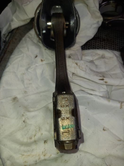 Tlok korbowód renault clio IV dacia 0.9 tce H4B408 sprawny