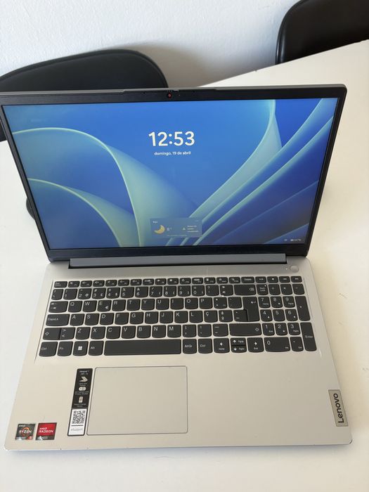 Lenovo Notebook Laptop463519342270228480