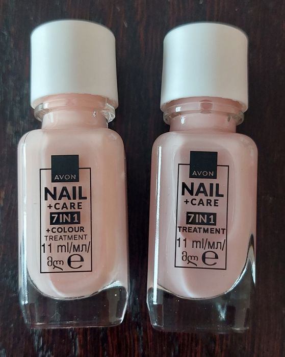 Avon Nail Care kuracja do paznokci 7 w 1 Touch of Nude kolory